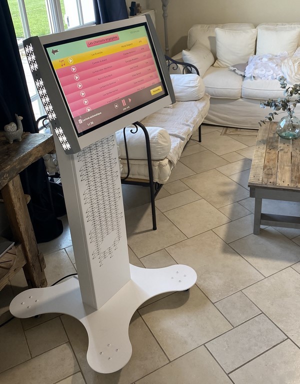 Borne d'animation EHPAD